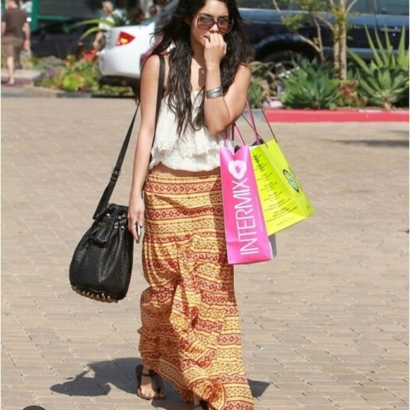 Blu Moon Boho Southwestern Aztec Resort Vacation Tiered Pull-On Maxi Skirt 2 (S) - Picture 3 of 10